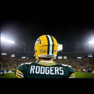 Meet your Posher, Ethan